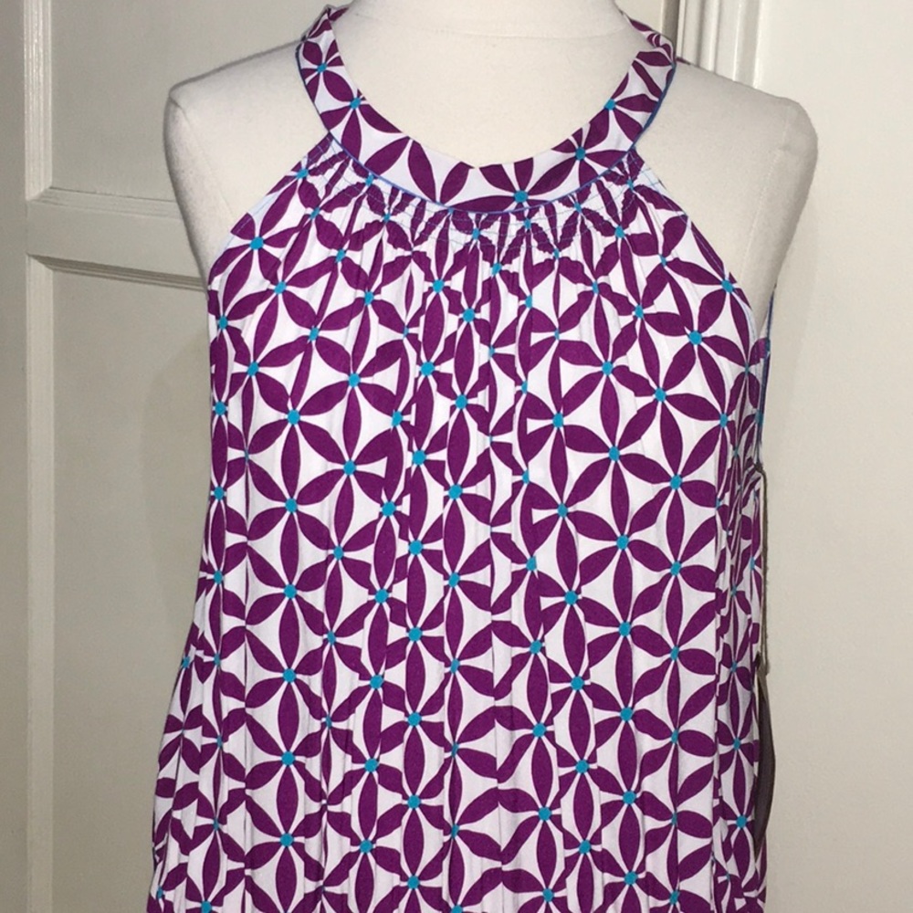 A Common Thread Dress - Picture 2 of 14
